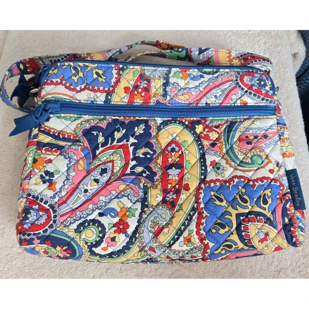Vera Bradley Women's RFID Crossbody Bag Romantic Paisley Multicolor EUC